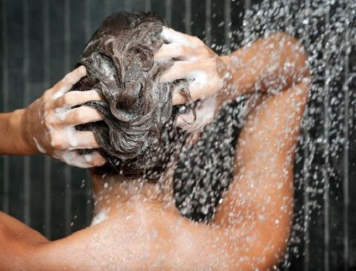 Hoàn toàn có thể tắm gội nếu như đảm bảo về mặt sức khỏe và bệnh không ở giai đoạn nguy hiểm